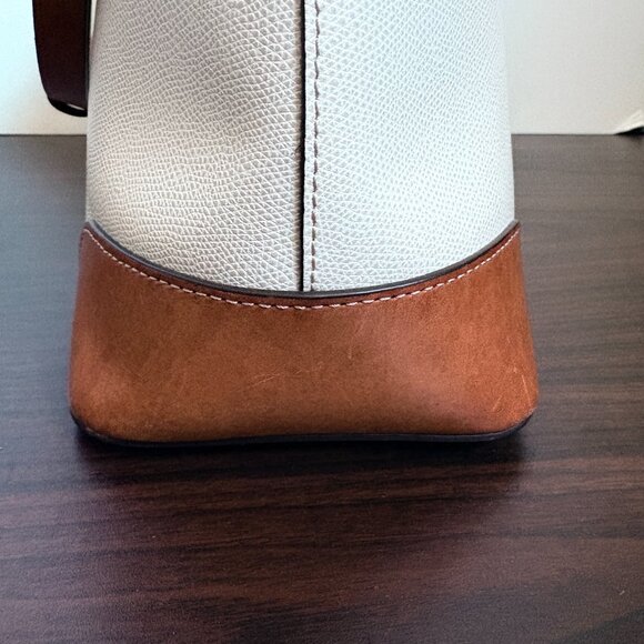 Dooney & Bourke Bone Color Turn Lock Key Shoulder Purse Hobo Leather Bag - Picture 15 of 16